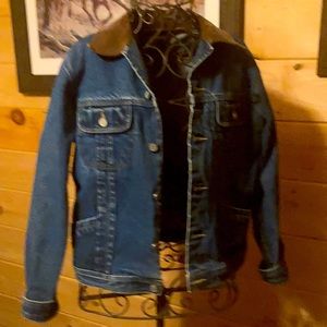 Ladies smallRafaella jeans with brown collar